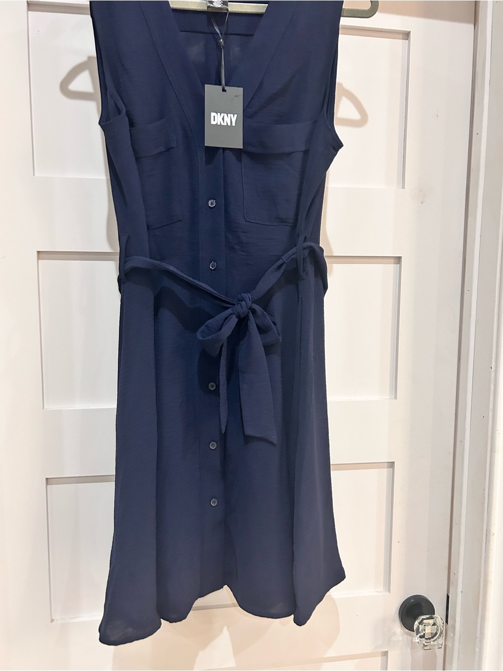 NWT size 12 DKNY Navy Sleeveless Button-Front Tie-Waist Dress